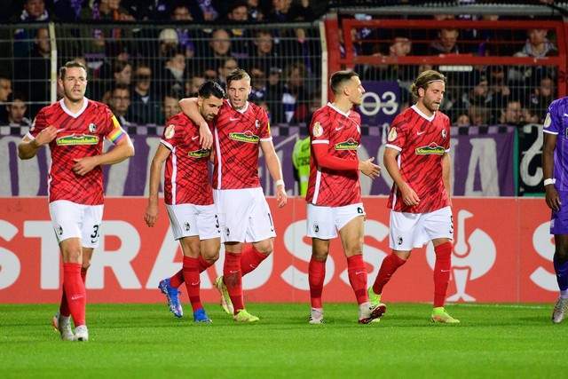 周鹏:詹姆斯38岁还这么猛 我也能继续绽放光芒