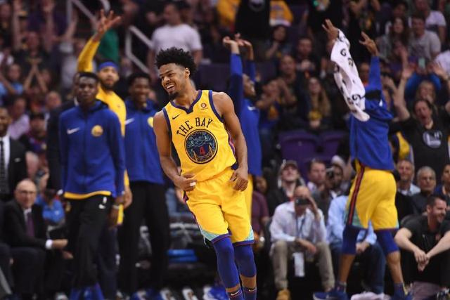 杜锋:在五棵松比赛很困难 希望所有球员都健康